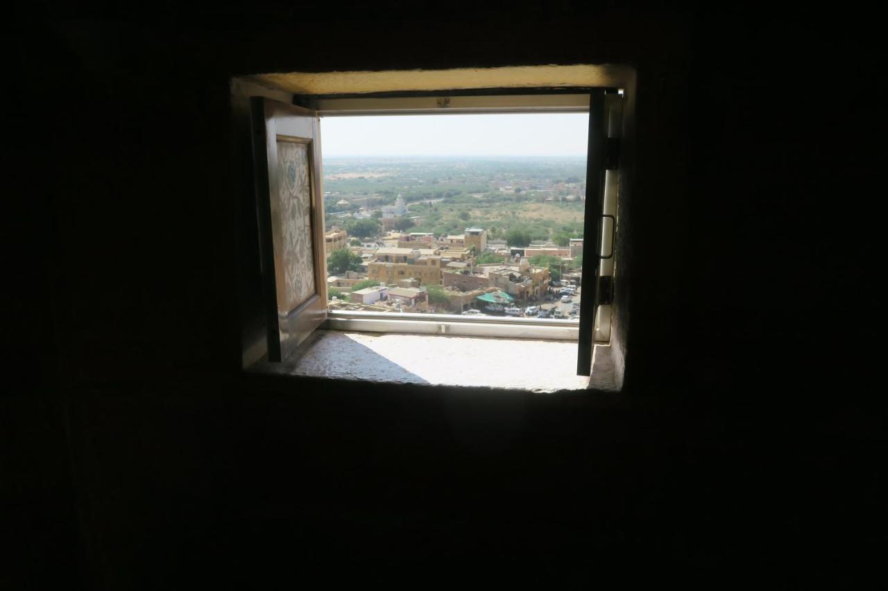 Desert Haveli Guest House Jaisalmer Buitenkant foto