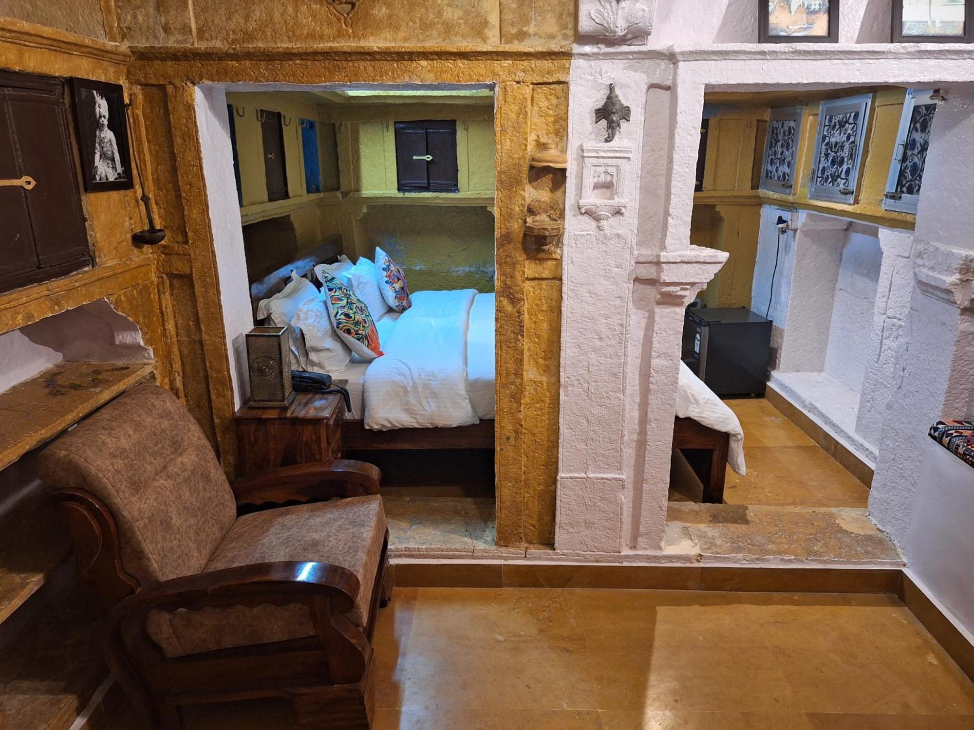 Desert Haveli Guest House Jaisalmer Buitenkant foto