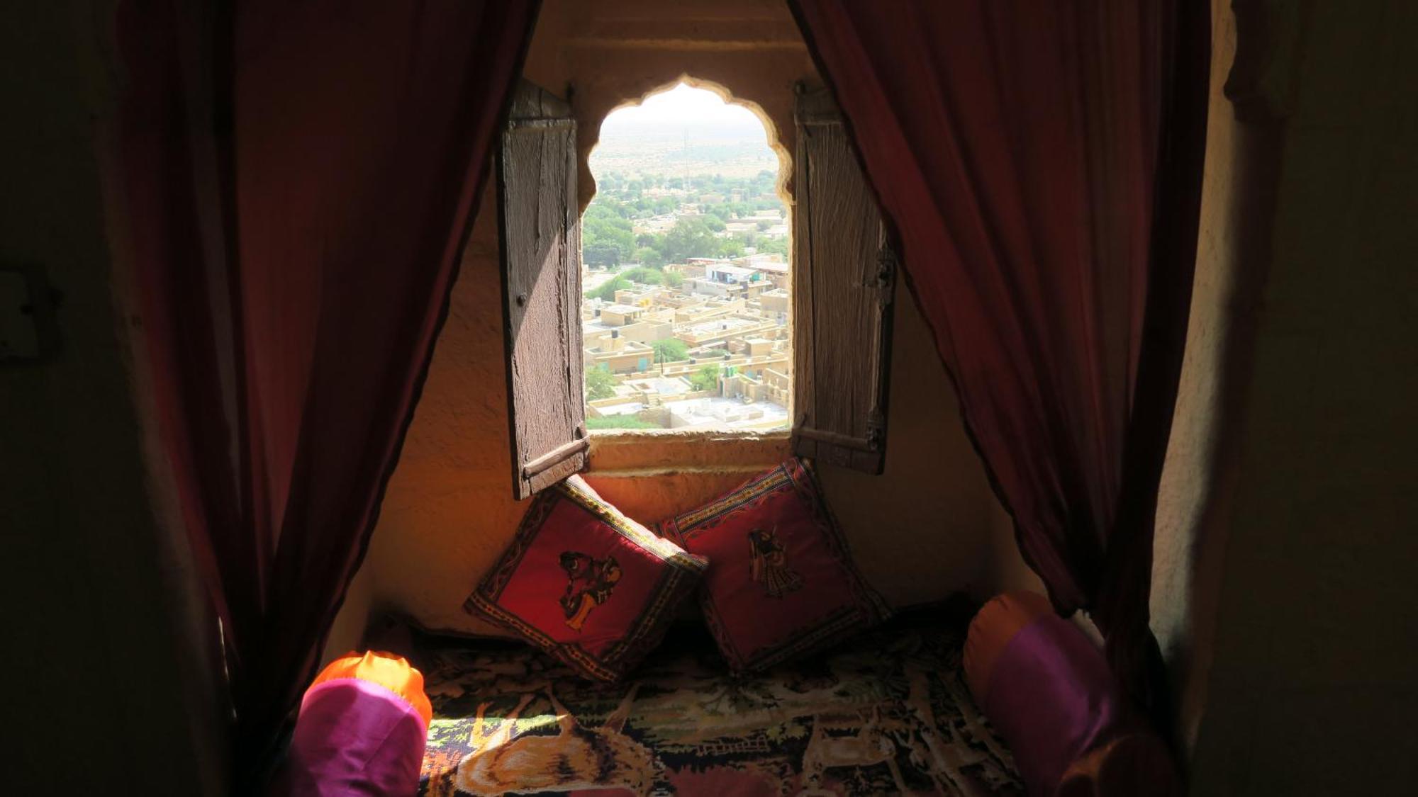 Desert Haveli Guest House Jaisalmer Buitenkant foto