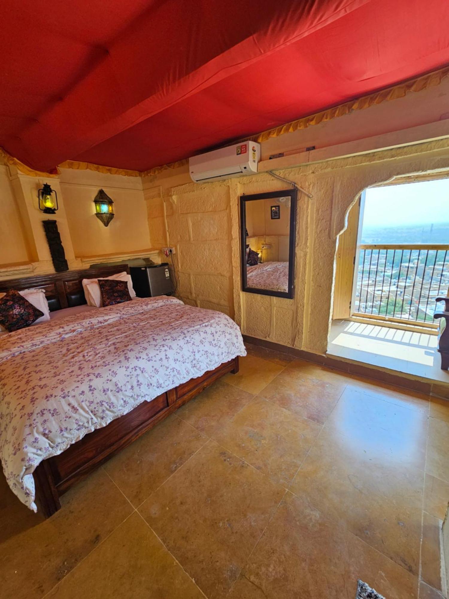 Desert Haveli Guest House Jaisalmer Kamer foto